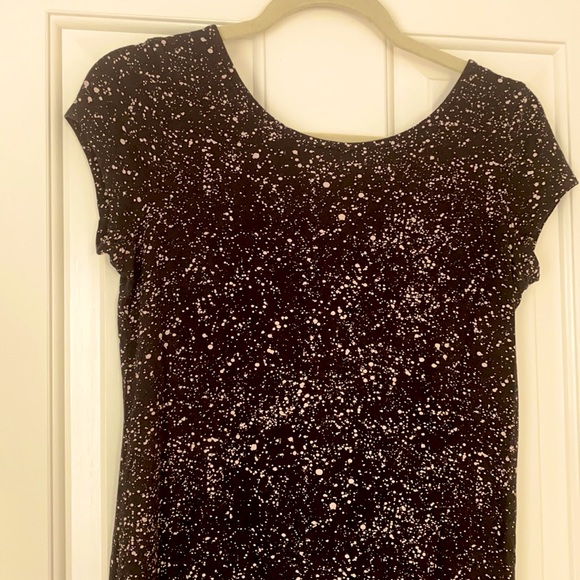 Simple Fun Dress - Picture 1 of 4